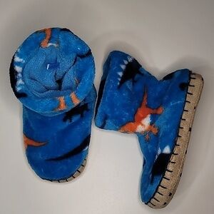 NWT HATLEY Fleece Dinosaur Slippers Ankle Slip Proof